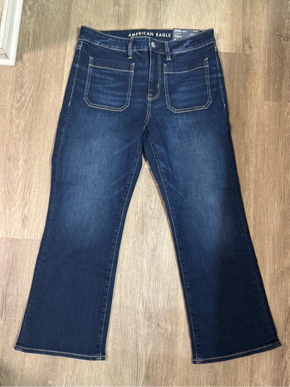 American Eagle Outfitters Women’s Dark Wash Kick Boot Crop Jeans